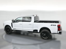 Ford Super Duty F-250 SRW XLT 4WD Crew Cab 6.75' Box 2026