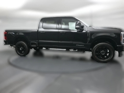 Ford Super Duty F-250 SRW LARIAT 4WD Crew Cab 6.75' Box 2026