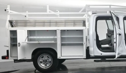 Ford Super Duty F-350 SRW XL 2WD Crew Cab 8' Box 2026