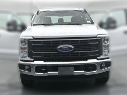 Ford Super Duty F-350 SRW XL 2WD Crew Cab 8' Box 2026