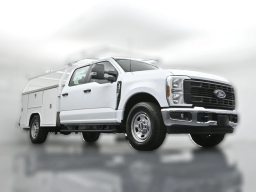 Ford Super Duty F-350 SRW XL 2WD Crew Cab 8' Box 2026