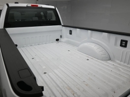 Ford Super Duty F-350 SRW XL 2WD Crew Cab 8' Box 2026