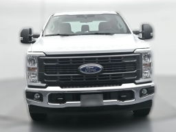 Ford Super Duty F-350 SRW XL 2WD Crew Cab 8' Box 2026