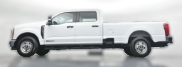 Ford Super Duty F-350 SRW XL 2WD Crew Cab 8' Box 2026