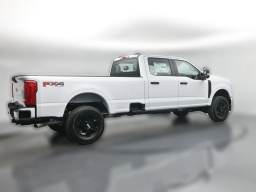 Ford Super Duty F-350 SRW XL 4WD Crew Cab 8' Box 2026