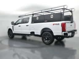 Ford Super Duty F-350 SRW XL 4WD Crew Cab 8' Box 2026