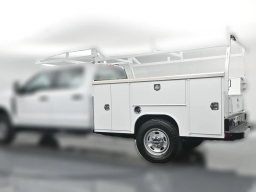 Ford Super Duty F-350 SRW XL 4WD Crew Cab 8' Box 2026