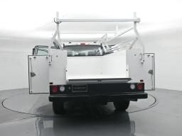 Ford Super Duty F-350 SRW XL 4WD Crew Cab 8' Box 2026