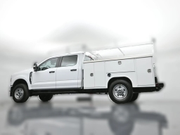 Ford Super Duty F-350 SRW XL 4WD Crew Cab 8' Box 2026