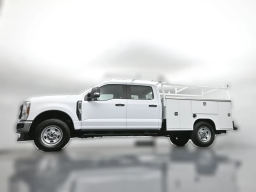 Ford Super Duty F-350 SRW XL 4WD Crew Cab 8' Box 2026