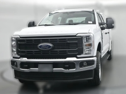 Ford Super Duty F-350 SRW XL 4WD Crew Cab 8' Box 2026