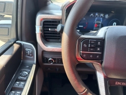 Ford Super Duty F-350 SRW King Ranch 4WD Crew Cab 8' Box 2026