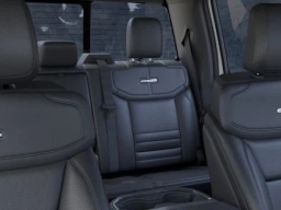 Ford Super Duty F-350 SRW Platinum 4WD Crew Cab 8' Box 2026