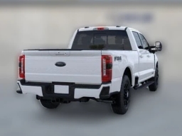 Ford Super Duty F-350 SRW LARIAT 4WD Crew Cab 6.75' Box 2026