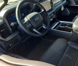 Ford Super Duty F-350 SRW Platinum 4WD Crew Cab 8' Box 2026