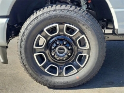 Ford Super Duty F-350 SRW Platinum 4WD Crew Cab 8' Box 2026