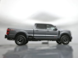 Ford Super Duty F-350 SRW Platinum 4WD Crew Cab 6.75' Box 2026