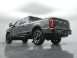 Ford Super Duty F-350 SRW Platinum 4WD Crew Cab 6.75' Box 2026