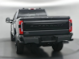 Ford Super Duty F-350 SRW Platinum 4WD Crew Cab 6.75' Box 2026