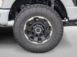 Ford Super Duty F-350 SRW Platinum 4WD Crew Cab 6.75' Box 2026