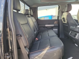 Ford Super Duty F-350 SRW LARIAT 4WD Crew Cab 8' Box 2026