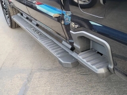 Ford Super Duty F-350 SRW LARIAT 4WD Crew Cab 8' Box 2026