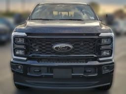 Ford Super Duty F-350 SRW LARIAT 4WD Crew Cab 8' Box 2026