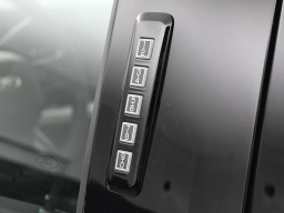 Ford Super Duty F-350 SRW XLT 4WD Crew Cab 8' Box 2026