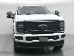 Ford Super Duty F-350 SRW XLT 4WD Crew Cab 8' Box 2026