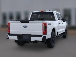 Ford Super Duty F-350 SRW XL 4WD Crew Cab 6.75' Box 2026
