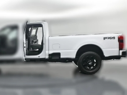 Ford Super Duty F-350 SRW XLT 4WD Crew Cab 8' Box 2026