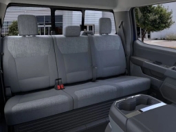 Ford Super Duty F-350 SRW XLT 4WD Crew Cab 8' Box 2026