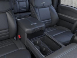 Ford Super Duty F-350 SRW Platinum 4WD Crew Cab 8' Box 2026