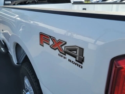 Ford Super Duty F-350 SRW XLT 4WD Crew Cab 8' Box 2026