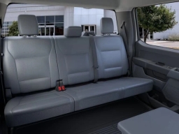 Ford Super Duty F-350 SRW XL 4WD Crew Cab 8' Box 2026