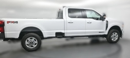 Ford Super Duty F-350 SRW XLT 4WD Crew Cab 8' Box 2026