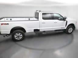 Ford Super Duty F-350 SRW XLT 4WD Crew Cab 8' Box 2026