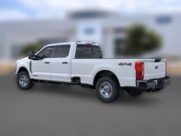 Ford Super Duty F-350 SRW XL 4WD Crew Cab 8' Box 2026