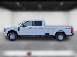 Ford Super Duty F-350 SRW XL 4WD Crew Cab 8' Box 2026