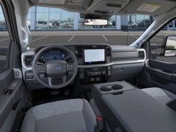 Ford Super Duty F-350 SRW XLT 4WD Crew Cab 8' Box 2026