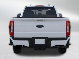 Ford Super Duty F-350 SRW LARIAT 4WD Crew Cab 8' Box 2025