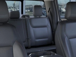 Ford Super Duty F-350 SRW LARIAT 4WD Crew Cab 8' Box 2025