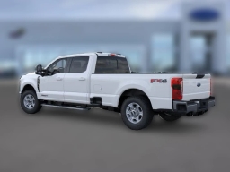 Ford Super Duty F-350 SRW XLT 4WD Crew Cab 8' Box 2026