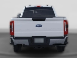 Ford Super Duty F-350 SRW XLT 4WD Crew Cab 8' Box 2026