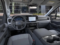 Ford Super Duty F-350 SRW XLT 4WD Crew Cab 8' Box 2026