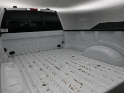 Ford Super Duty F-350 SRW XL 4WD Crew Cab 8' Box 2026