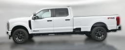 Ford Super Duty F-350 SRW XL 4WD Crew Cab 8' Box 2026
