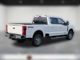 Ford Super Duty F-350 SRW LARIAT 4WD Crew Cab 6.75' Box 2026