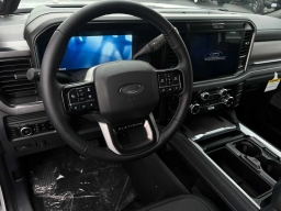 Ford Super Duty F-350 SRW Platinum 4WD Crew Cab 6.75' Box 2026