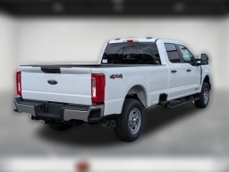 Ford Super Duty F-350 SRW XL 4WD Crew Cab 8' Box 2026